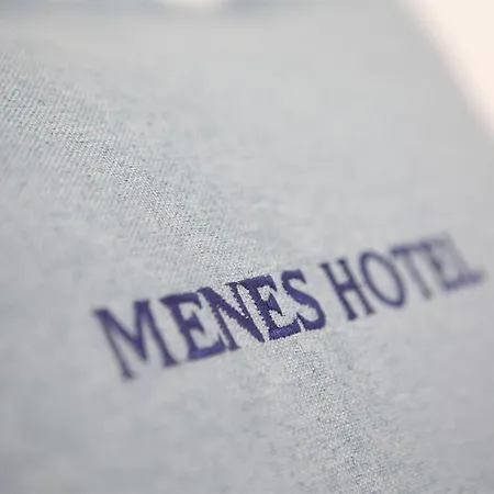 Menes 3*