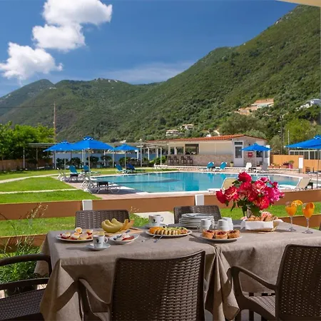 Menes Ξενοδοχείο