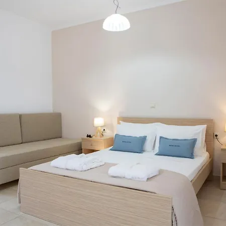 Menes Hotel