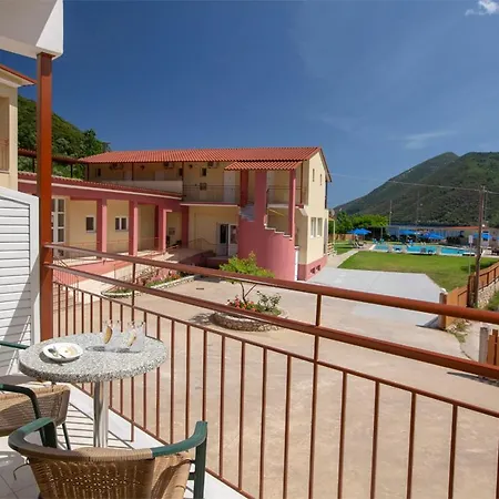 Menes Ξενοδοχείο 3*