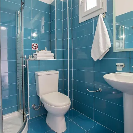 Menes Ξενοδοχείο 3*