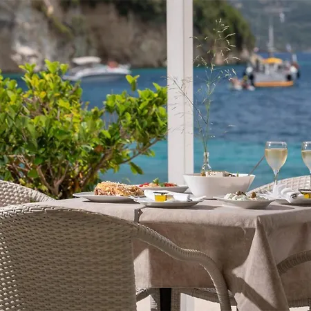 Menes Ξενοδοχείο Γένι