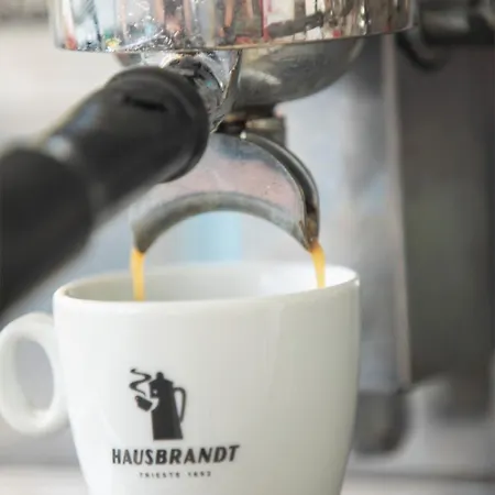 Menes Ξενοδοχείο Γένι